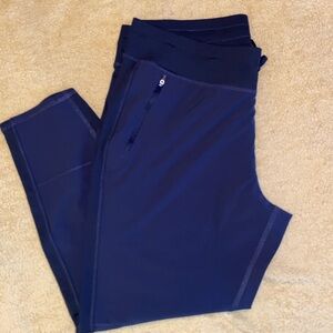 Ladies Active Pants, size XL, color dark gray.